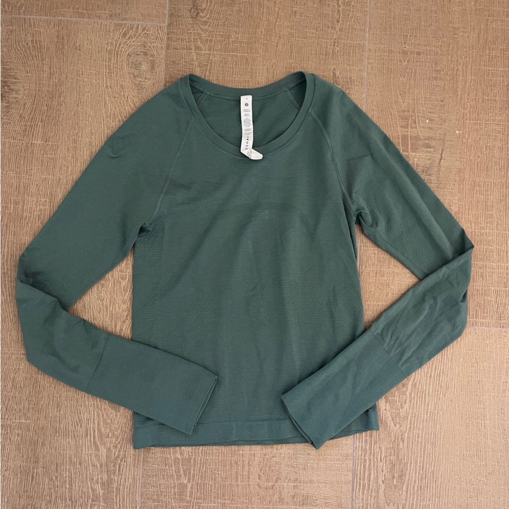 Lululemon Athletica Forest Green Long Sleeve Tee